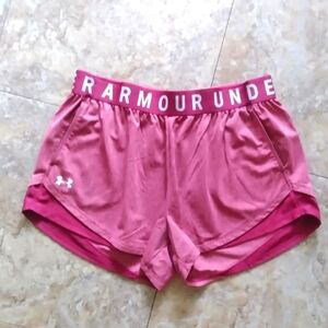 Under Armour Women's Play Up 3.0 Twist shorts, size 1X